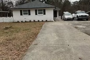 118 N Woodland Dr, Atlanta, GA 30340 - Photo 3