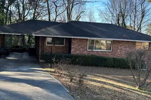 2719 Dearwood Dr SW, Atlanta, GA 30315 - Photo 5