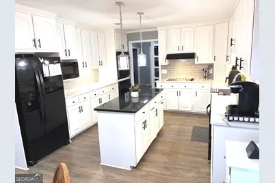 1120 Lakeview Drive, Blackshear, GA 31516 - Photo 19