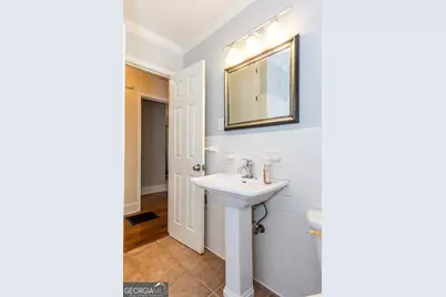 3132 Cloverhurst Drive, East Point, GA 30344 - Photo 9