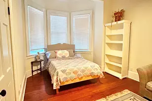 216 W Park Ave, Savannah, GA 31401 - Photo 19