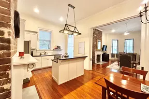 216 W Park Ave, Savannah, GA 31401 - Photo 15