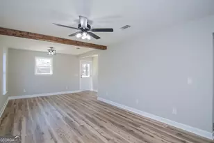 421 Vienna Cir, Fort Valley, GA 31030 - Photo 5