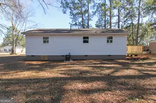 421 Vienna Cir, Fort Valley, GA 31030 - Photo 17