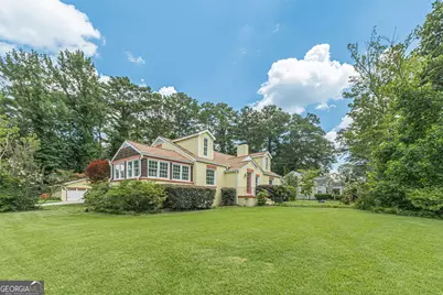 2367 Ridgeway Avenue, Atlanta, GA 30337 - Photo 3