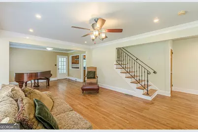 2367 Ridgeway Avenue, Atlanta, GA 30337 - Photo 9