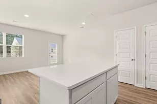 5009 Oakwood Rd, Stone Mountain, GA 30088 - Photo 9