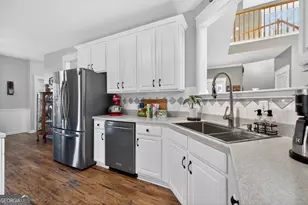 56 Walnut Ridge Dr, Hoschton, GA 30548 - Photo 17