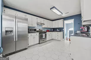 11600 Spring Lake Way, Fayetteville, GA 30215 - Photo 9