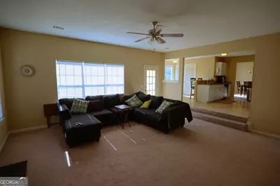 2196 Glen Briar Way, Lithonia, GA 30058 - Photo 33