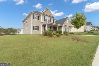 610 Napier Pass, Peachtree City, GA 30269 - Photo 3