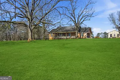 1013 Amber Stapp Studdard Road, Social Circle, GA 30025 - Photo 5