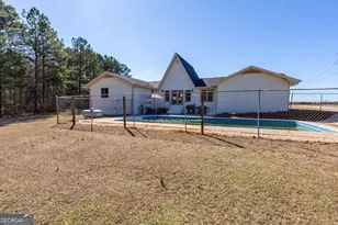 752 Jonathans Roost Rd, Williamson, GA 30292 - Photo 5