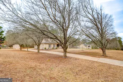 300 Briarwood Road, Tyrone, GA 30290 - Photo 55