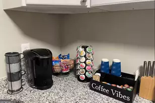 1082 Holly Cirlce, Forest Park, GA 30297 - Photo 7