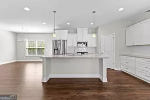 517 Lago Ct, Lagrange, GA 30241 - Photo 9