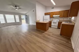 105 Boxwood Ct, Kingsland, GA 31548 - Photo 7