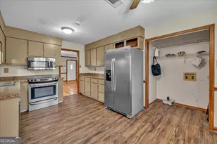 416 Moseley Rd, Byron, GA 31008 - Photo 15