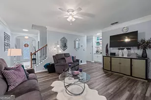 925 Pierce Ivy Ct, Lawrenceville, GA 30043 - Photo 5