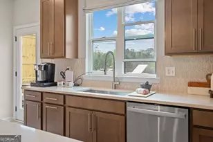 2716 Dreycott Ln, Lawrenceville, GA 30043 - Photo 11