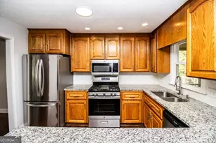 1158 Research Dr NE, Marietta, GA 30066 - Photo 9