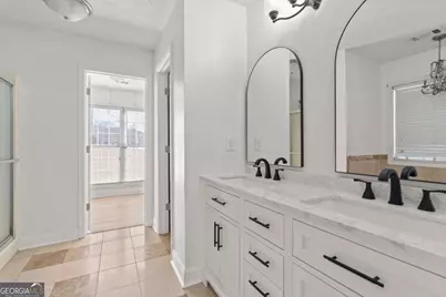 5675 Bridle Glen Drive, Sugar Hill, GA 30518 - Photo 13