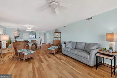 100 Floyd Street #201, Saint Simons, GA 31522 - Photo 15
