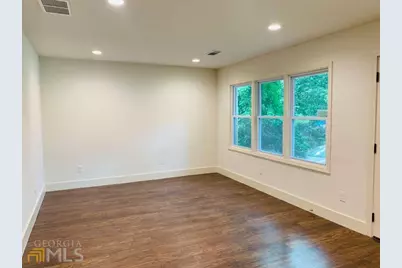 364 Brooks Avenue SW, Atlanta, GA 30310 - Photo 5