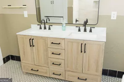 119 College Avenue, Lagrange, GA 30240 - Photo 13