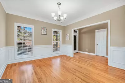 107 Crown Springs Drive, McDonough, GA 30252 - Photo 9