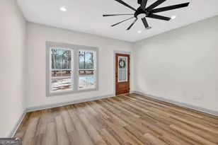 158 N Deborah Cir, Jesup, GA 31546 - Photo 5