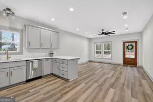 158 N Deborah Cir, Jesup, GA 31546 - Photo 15