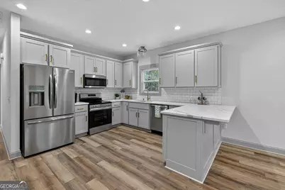 158 N Deborah Circle, Jesup, GA 31546 - Photo 7