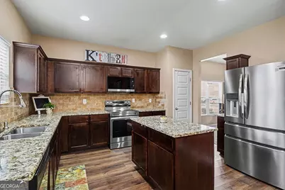 660 Sedona Loop, Hampton, GA 30228 - Photo 7