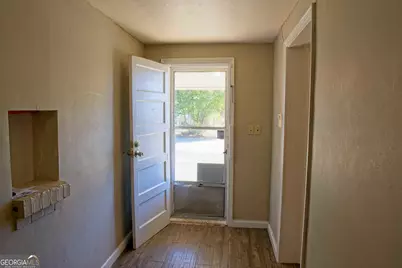 3861 Desoto Drive, Macon, GA 31206 - Photo 11