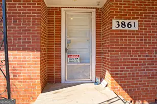 3861 Desoto Dr, Macon, GA 31206 - Photo 9