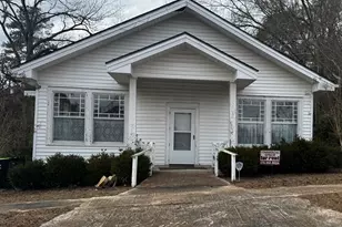 309 Engram St, Montezuma, GA 31063 - Photo 1