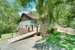 911 Summit Way, Blairsville, GA 30512 - Photo 1