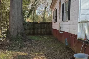 1435 E Broad, Athens, GA 30606 - Photo 11