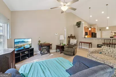 1502 Commonwealth Circle, Newnan, GA 30263 - Photo 9