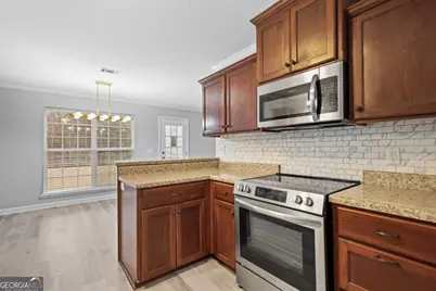 218 Guyett Avenue, Hinesville, GA 31313 - Photo 7