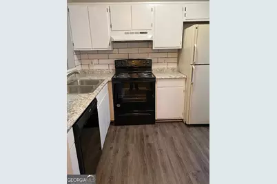 209 Sheraton, McDonough, GA 30253 - Photo 3