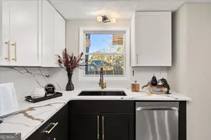 6630 Walker Rd, Riverdale, GA 30296 - Photo 17