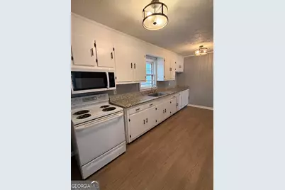 224 Rutland Circle, Lagrange, GA 30241 - Photo 7