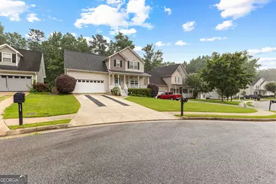 27 Roxbury Lane, Newnan, GA 30265 - Photo 3