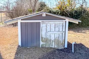 765 Max Deen Dr, Baxley, GA 31513 - Photo 45