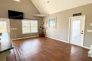 765 Max Deen Dr, Baxley, GA 31513 - Photo 9