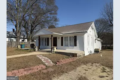 86 Luckie Street, Lavonia, GA 30553 - Photo 1