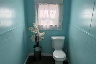 86 Luckie St, Lavonia, GA 30553 - Photo 13