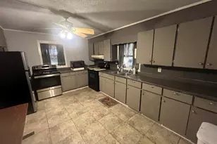 113 Kathleen St, Fort Valley, GA 31030 - Photo 7